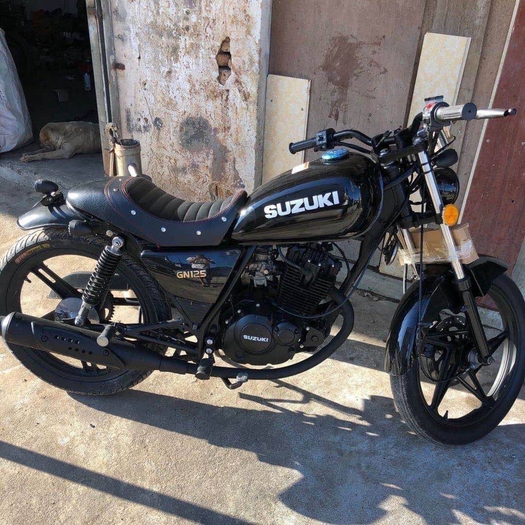 Suzuki GN125