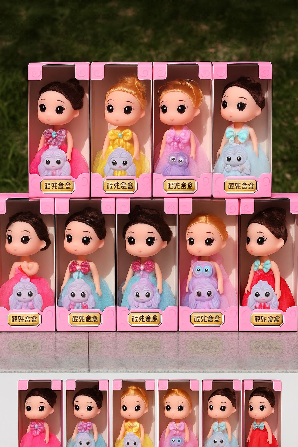 Mini Poupées Princesse – Collection Cadeau en Boîte