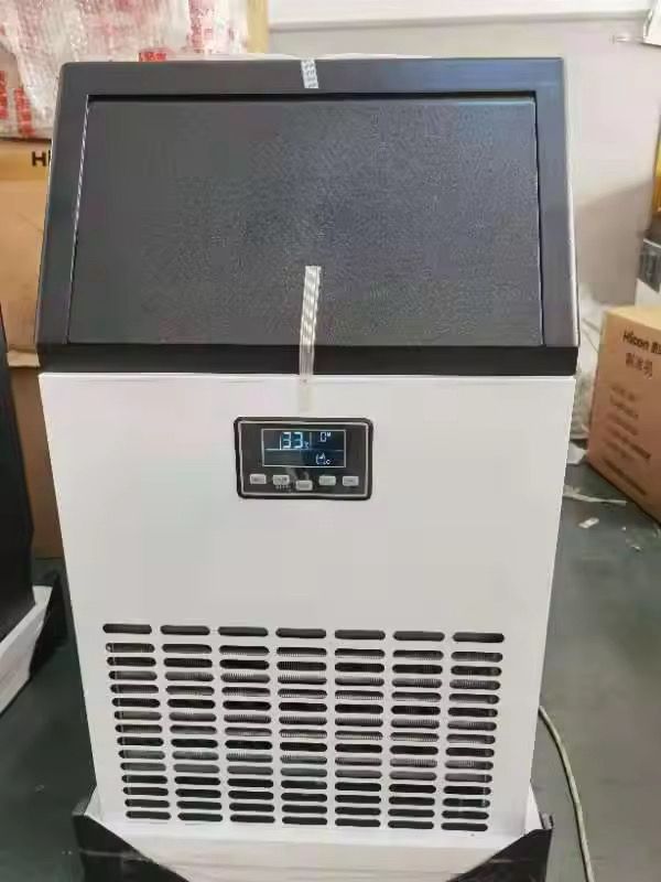 Machine à Glaçons – Électrique 220V / 50Hz